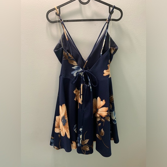 Navy Floral Mini Dress by Trac - Picture 2 of 4